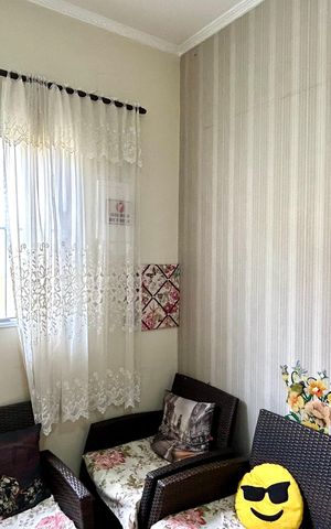 Casa à venda com 300m², 3 quartos e 7 vagas Casa à venda com 300m², 3 quartos e 7 vagasSala de TV