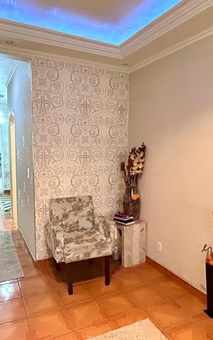Casa à venda com 300m², 3 quartos e 7 vagas Casa à venda com 300m², 3 quartos e 7 vagasSala