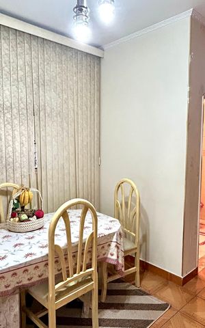 Casa à venda com 300m², 3 quartos e 7 vagas Casa à venda com 300m², 3 quartos e 7 vagasCopa