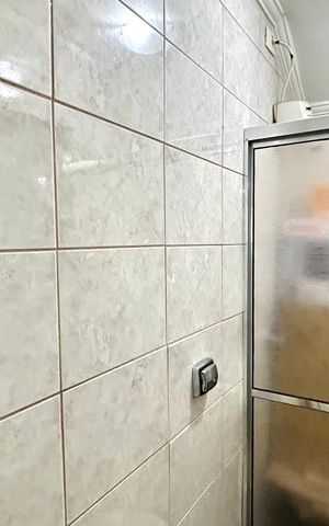 Casa à venda com 300m², 3 quartos e 7 vagas Casa à venda com 300m², 3 quartos e 7 vagasBanheiro 3