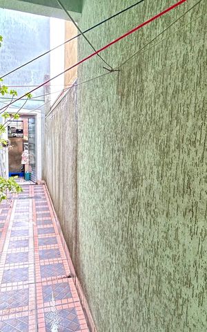 Casa à venda com 300m², 3 quartos e 7 vagas Casa à venda com 300m², 3 quartos e 7 vagasQuintal