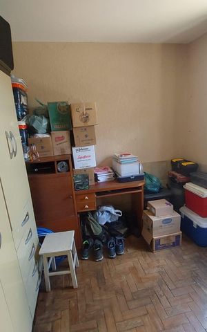 Apartamento à venda com 220m², 3 quartos e 3 vagas Apartamento à venda com 220m², 3 quartos e 3 vagasquarto 1