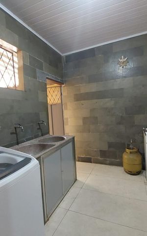 Apartamento à venda com 220m², 3 quartos e 3 vagas Apartamento à venda com 220m², 3 quartos e 3 vagasÁrea de Serviço