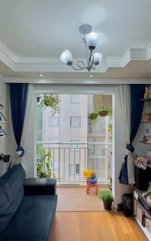 Casa de condomínio à venda com 49m², 2 quartos e 1 vaga Casa de condomínio à venda com 49m², 2 quartos e 1 vagaSala