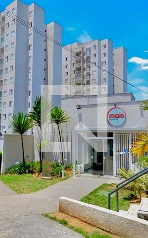 Casa de condomínio à venda com 49m², 2 quartos e 1 vaga Casa de condomínio à venda com 49m², 2 quartos e 1 vagaFachada e portaria