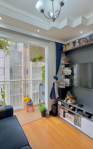 Casa de condomínio à venda com 49m², 2 quartos e 1 vaga Casa de condomínio à venda com 49m², 2 quartos e 1 vagaSala