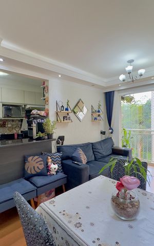 Casa de condomínio à venda com 49m², 2 quartos e 1 vaga Casa de condomínio à venda com 49m², 2 quartos e 1 vagaSala