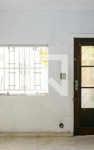 Casa à venda com 180m², 3 quartos e sem vaga