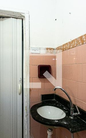 Casa à venda com 180m², 3 quartos e sem vaga