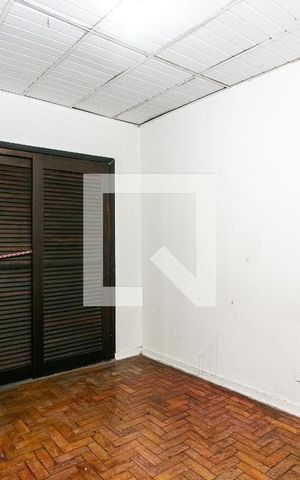 Casa à venda com 180m², 3 quartos e sem vaga