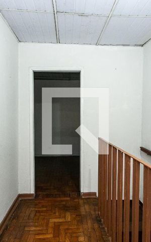 Casa à venda com 180m², 3 quartos e sem vaga
