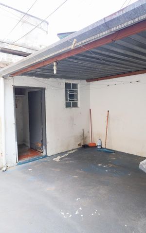 Casa para alugar com 150m², 2 quartos e 1 vagaÁrea de Serviço