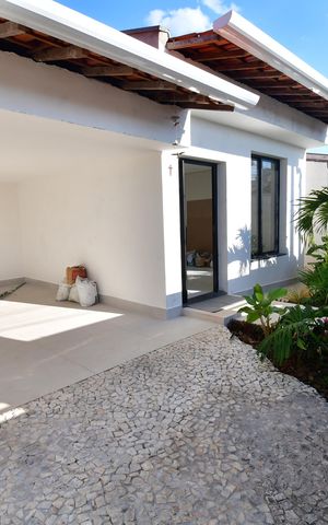 Casa à venda com 225m², 3 quartos e 4 vagasGaragem