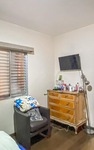 Casa à venda com 160m², 3 quartos e 4 vagasSuite 