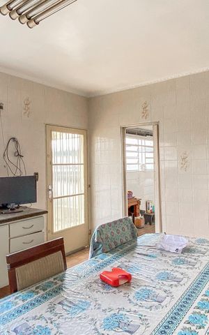 Casa à venda com 160m², 3 quartos e 4 vagasCozinha 