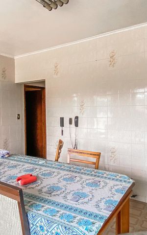 Casa à venda com 160m², 3 quartos e 4 vagasCozinha 