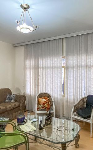 Casa à venda com 160m², 3 quartos e 4 vagasSala