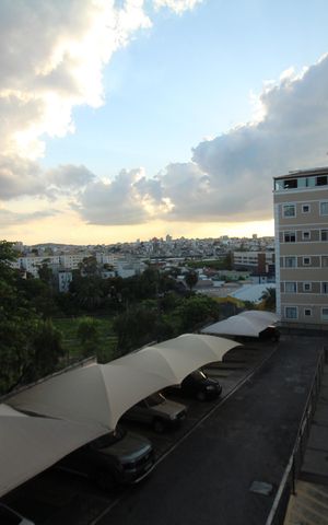 Apartamento para alugar com 45m², 2 quartos e 1 vagaVista