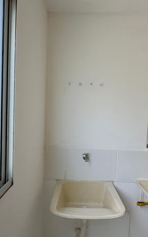 Casa de condomínio para alugar com 42m², 2 quartos e 1 vaga Casa de condomínio para alugar com 42m², 2 quartos e 1 vagaÁrea de Serviço