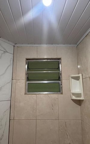 Casa para alugar com 45m², 2 quartos e sem vaga