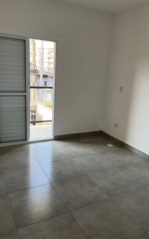 Casa à venda com 100m², 3 quartos e 2 vagas Casa à venda com 100m², 3 quartos e 2 vagasQuarto 1