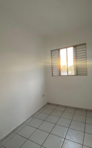 Apartamento para alugar com 34m², 2 quartos e sem vaga