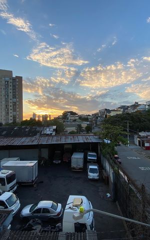 Apartamento para alugar com 34m², 2 quartos e sem vaga
