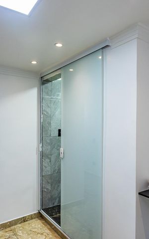 Casa à venda com 80m², 2 quartos e sem vaga Casa à venda com 80m², 2 quartos e sem vagaHall passagem