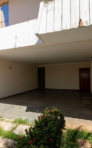 Casa para alugar com 250m², 3 quartos e 4 vagasGARAGEM