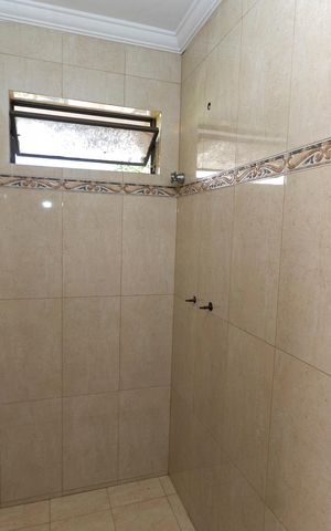 Casa para alugar com 250m², 3 quartos e 4 vagasBANHEIRO SUITE Nº 1