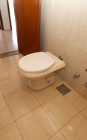 Casa para alugar com 250m², 3 quartos e 4 vagasBANHEIRO SOCIAL