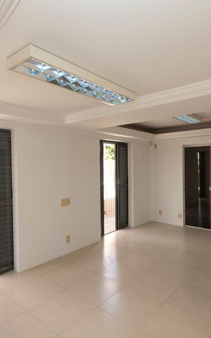 Casa para alugar com 250m², 3 quartos e 4 vagasQUARTO Nº 3 - SUITE MASTER
