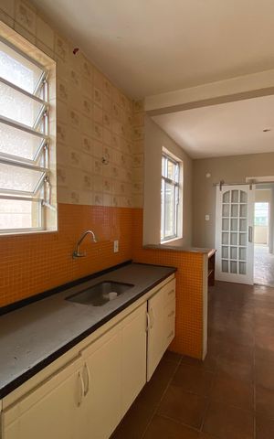 Casa à venda com 109m², 3 quartos e 1 vaga