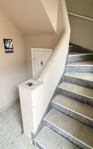 Casa à venda com 109m², 3 quartos e 1 vaga