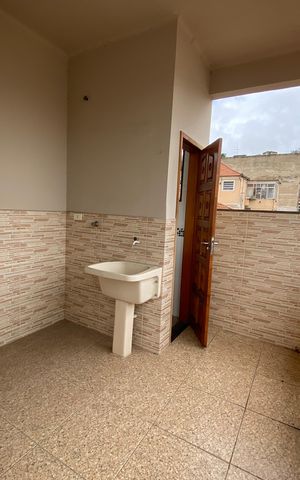Casa à venda com 109m², 3 quartos e 1 vaga