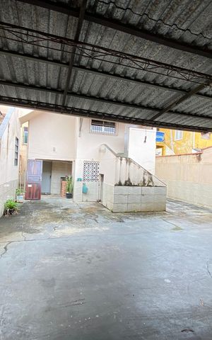 Casa à venda com 109m², 3 quartos e 1 vaga