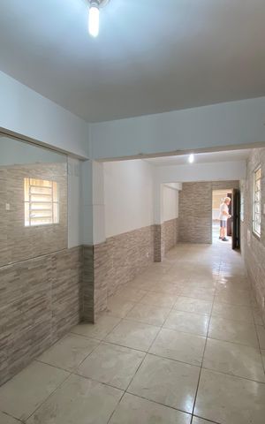 Casa à venda com 109m², 3 quartos e 1 vaga