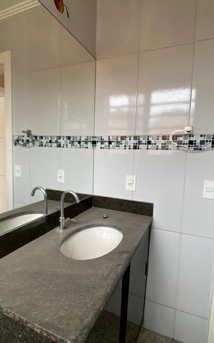 Casa à venda com 109m², 3 quartos e 1 vaga