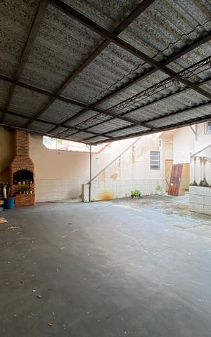 Casa à venda com 109m², 3 quartos e 1 vaga
