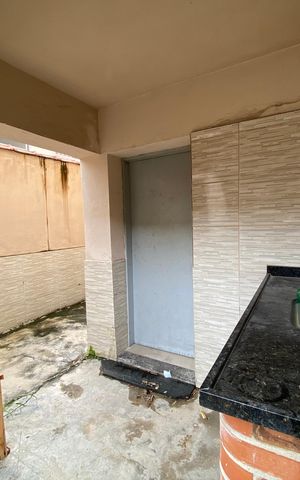 Casa à venda com 109m², 3 quartos e 1 vaga