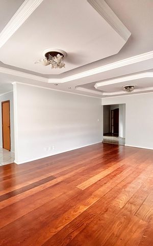 Casa de condomínio para alugar com 600m², 5 quartos e 3 vagas Casa de condomínio para alugar com 600m², 5 quartos e 3 vagasSala 1