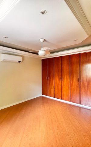 Casa de condomínio para alugar com 600m², 5 quartos e 3 vagas Casa de condomínio para alugar com 600m², 5 quartos e 3 vagasQuarto 1
