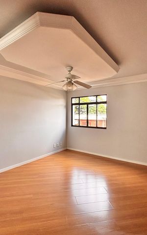 Casa de condomínio para alugar com 600m², 5 quartos e 3 vagas Casa de condomínio para alugar com 600m², 5 quartos e 3 vagasSala 3