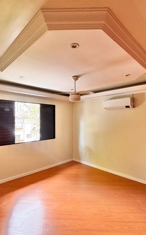 Casa de condomínio para alugar com 600m², 5 quartos e 3 vagas Casa de condomínio para alugar com 600m², 5 quartos e 3 vagasQuarto 1