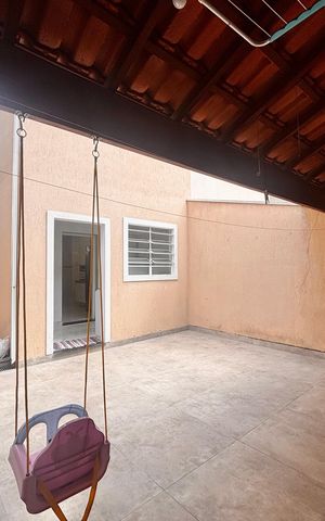 Casa à venda com 150m², 3 quartos e 5 vagas Casa à venda com 150m², 3 quartos e 5 vagasChurrasqueira