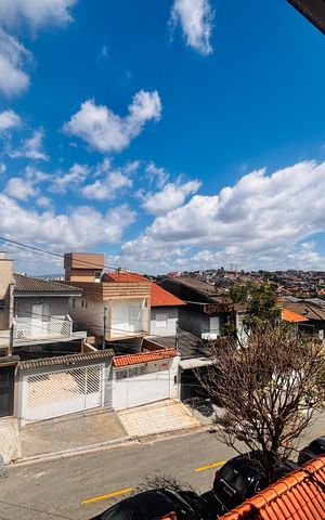 Casa à venda com 150m², 3 quartos e 5 vagas Casa à venda com 150m², 3 quartos e 5 vagasVista varanda quarto 1