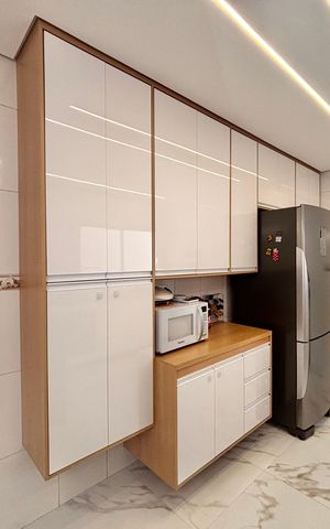 Casa à venda com 150m², 3 quartos e 5 vagas Casa à venda com 150m², 3 quartos e 5 vagasCozinha