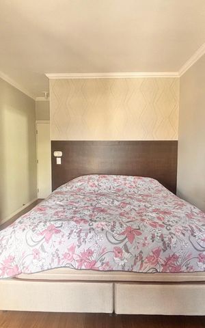 Casa à venda com 150m², 3 quartos e 5 vagas Casa à venda com 150m², 3 quartos e 5 vagasQuarto 1