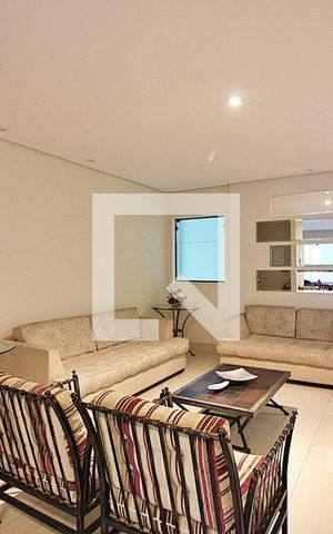 Apartamento para alugar com 160m², 3 quartos e 4 vagas Apartamento para alugar com 160m², 3 quartos e 4 vagasÁrea comum