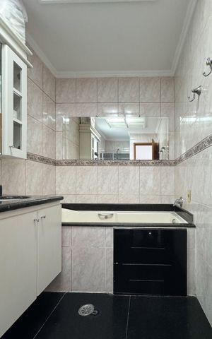Apartamento para alugar com 160m², 3 quartos e 4 vagas Apartamento para alugar com 160m², 3 quartos e 4 vagasBanheiro - Suíte